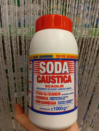 Soda Caustica Scaglie 1000g