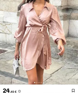 Vestido rosa satinado con lazada