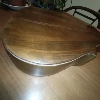 Laúd Telesforo Julve para restaurar