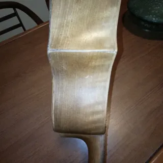 Laúd Telesforo Julve para restaurar