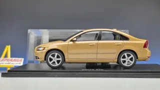 Volvo S40 1:43 Motorart