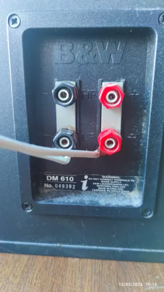 Altavoces B&W DM 610 i Negros