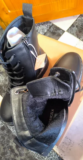 Botas D'ANGELA negras estilo Martens