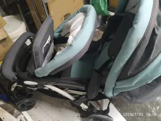 Carrito de bebé doble precio nuevo 350€