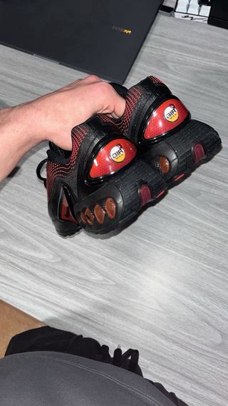 Nike Air Max DN Zapatillas Negras Rojas