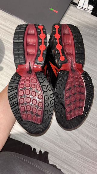 Nike Air Max DN Zapatillas Negras Rojas