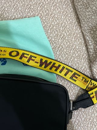 Tracolla Off-White nera e gialla prezzo trattabile