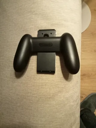 Mando Nintendo Switch