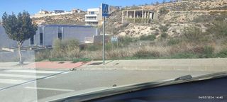 Solar en venta en Zubia (La)