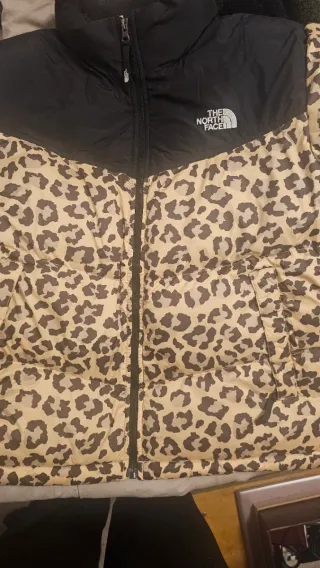Chaqueta The North Face leopardo