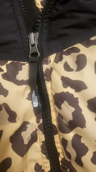 Chaqueta The North Face leopardo