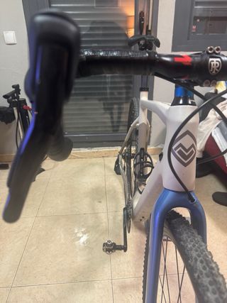 Megamo West Talla m Montaje a la carta