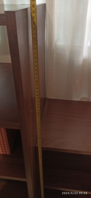 Dos estanterías madera