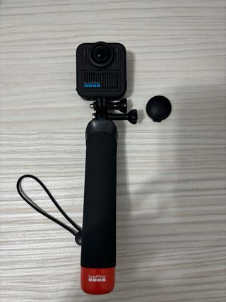 GoPro Max 2 360 + Batería + microSD 128GB Ven+Palo