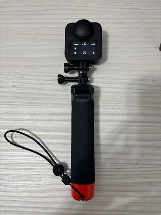 GoPro Max 2 360 + Batería + microSD 128GB Ven+Palo