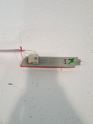 PILOTO TRASERO IZQUIERDO PARAGOLPES NISSAN JUKE (F15) 610948