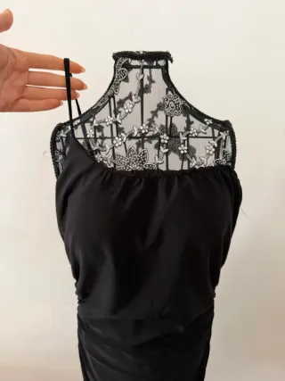 Tubino nero drappeggiato