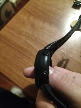 Carcasa de reloj negra