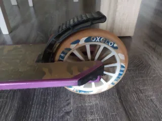 Patinete Oxelo niña morado