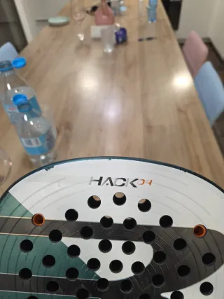 Pala Bullpadel Hack 04 2025.  Paquito Navarro