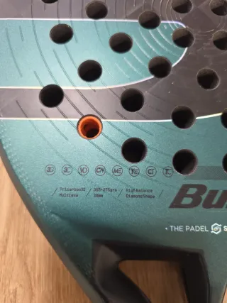 Pala Bullpadel Hack 04 2025.  Paquito Navarro