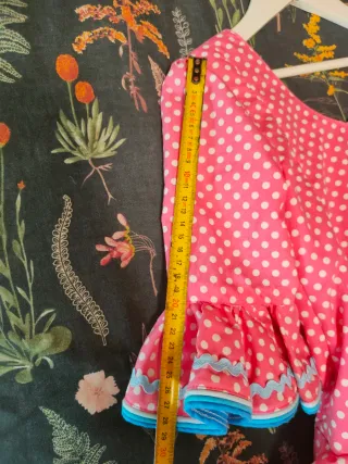 Vestido de flamenca rosa con lunares