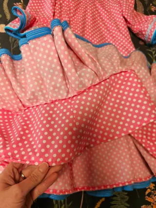 Vestido de flamenca rosa con lunares