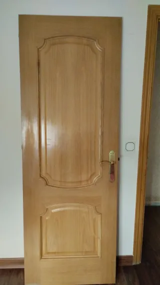 Puerta de paso de roble