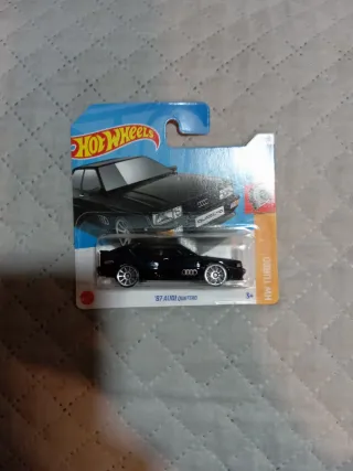 Hot Wheels '87 Audi Quattro Negro