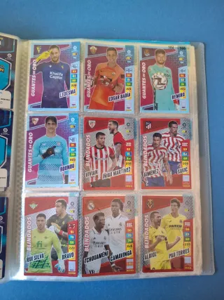 Álbum Adrenalyn 22-23 completo al 95%