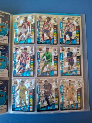 Álbum Adrenalyn 22-23 completo al 95%