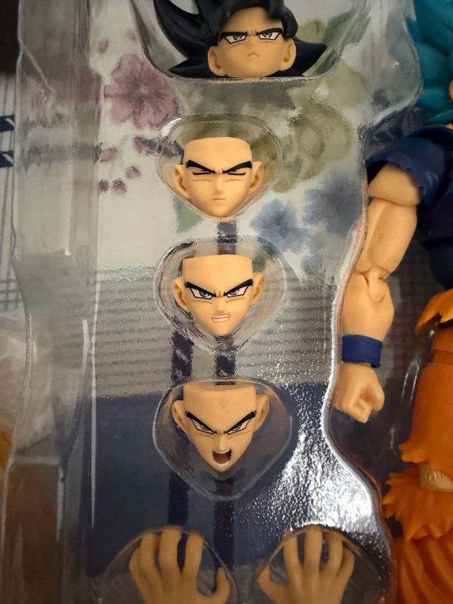 Figura Goku Tenacious Martialist Demoniacal Fit