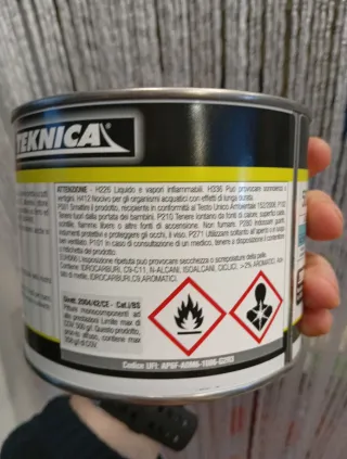 Fondo Universale Teknica Una Mano 500ml