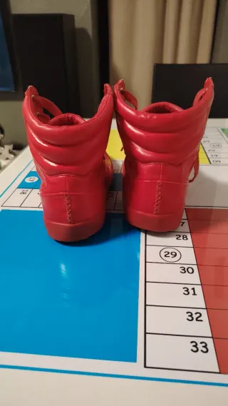 Zapatillas Zara Rojas Talla 44