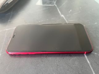 iPhone 11 64GB Rosso