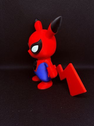 Figura Pikachu Spider impresa en 3D