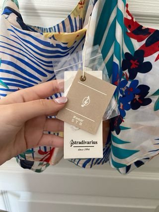 Top Stradivarius Volantes Estampado Talla L