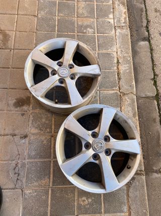 4 Llantas Mazda de 16”