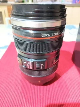 Tazza termica a forma di obiettivo Canon EF 24-105