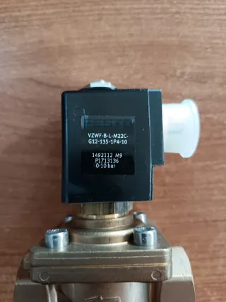 Elettrovalvola Festo G1/2" 24V DC - Nuova