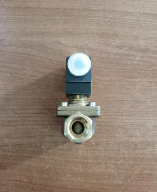 Elettrovalvola Festo G1/2" 24V DC - Nuova