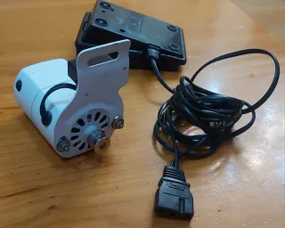 Motor 220v con Pedal Regulador de velocidad