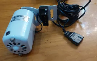 Motor 220v con Pedal Regulador de velocidad