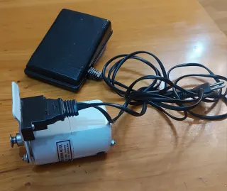 Motor 220v con Pedal Regulador de velocidad