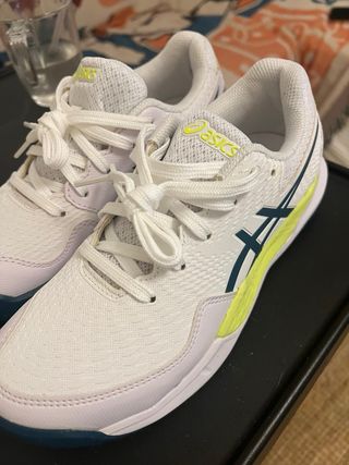Zapatillas ASICS Tenis Blancas y Turquesa
