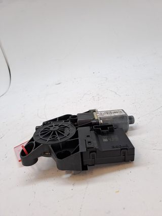 MOTOR ELEVALUNAS DELANTERO DERECHO RENAULT MEGANE III BERLIN