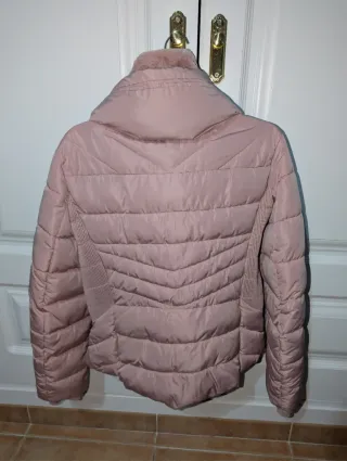 Chaquetón acolchado mujer Zara rosa