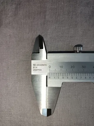 Calibre FACOM 816 150mm Acero Inoxidable Endurecid