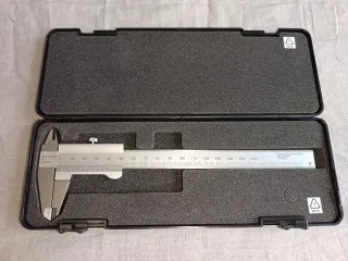 Calibre FACOM 816 150mm Acero Inoxidable Endurecid