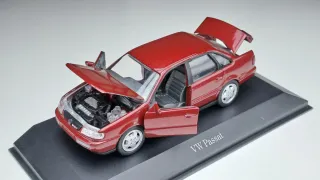 VW Passat B4 1/43 Schabak